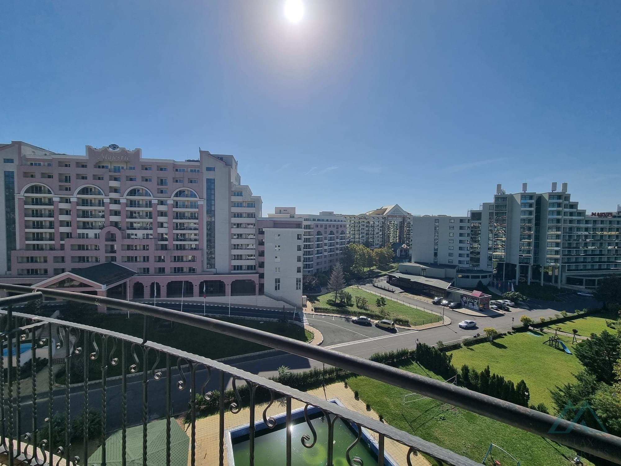 2-izbový apartmán s výhľadom na bazén, 200 m od pláže – Poseidon, Slnečné pobrežie - 4