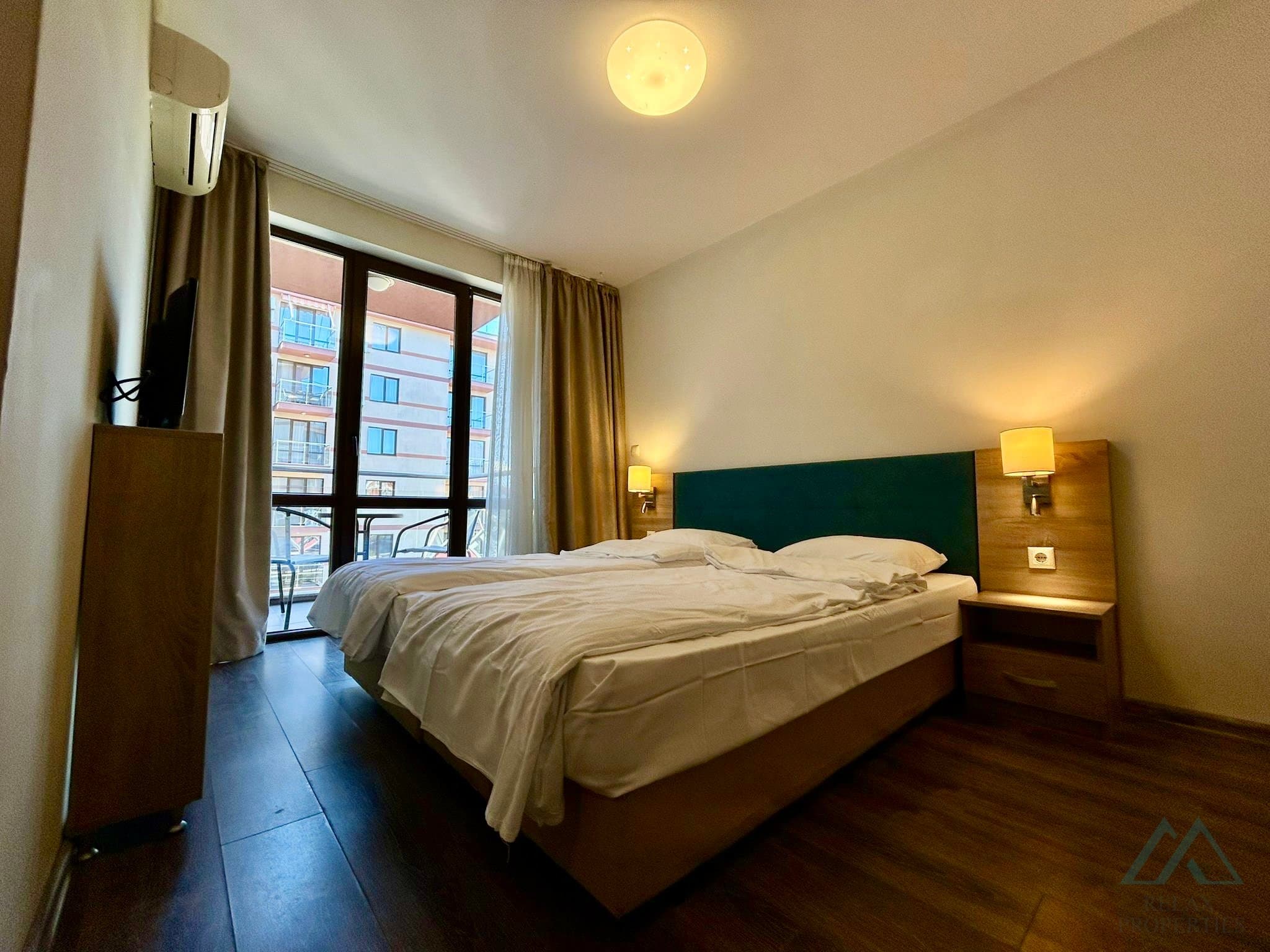 Skvelá cena! Apartmán s výhľadom na bazén v Tarsis Club & SPA, Slnečné pobrežie - foto 7