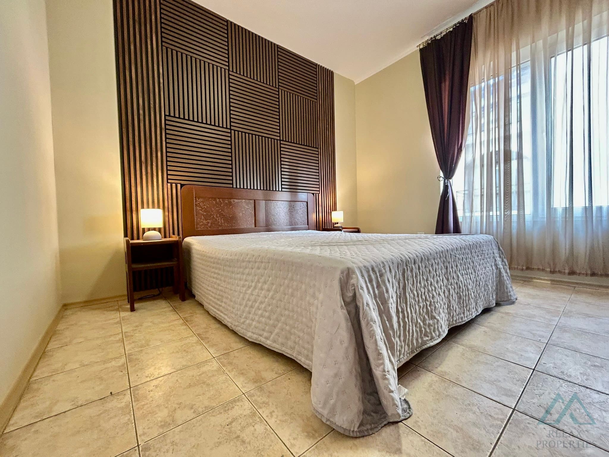 2-izbový apartmán s výhľadom na bazén, 300 m od mora – Sveti Vlas - foto 14