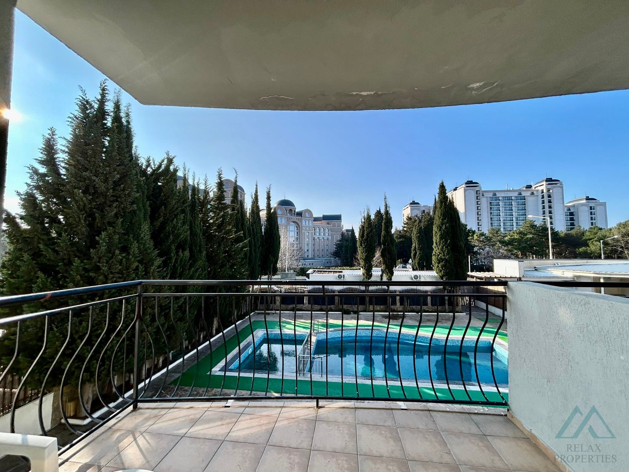 2-izbový apartmán s výhľadom na bazén, 300 m od mora – Sveti Vlas - foto 23