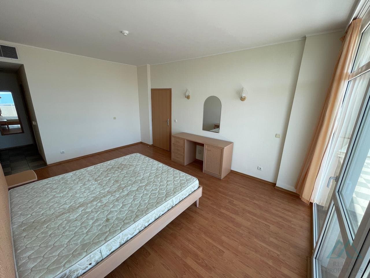 2-izbový apartmán s výhľadom na more, 200 m od pláže – Slnečné pobrežie - foto 15