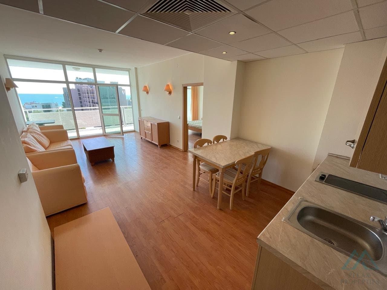 2-izbový apartmán s výhľadom na more, 200 m od pláže – Slnečné pobrežie - foto 7