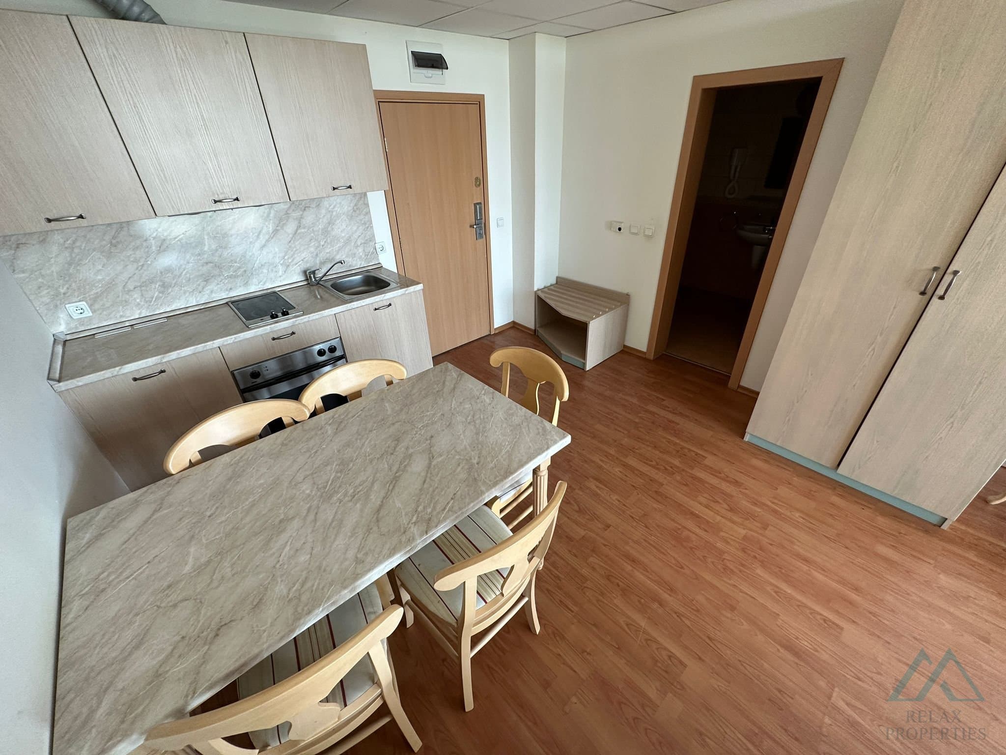 Apartmán s výhľadom na more a bazén, 200 m od pláže – Slnečné pobrežie - foto 16