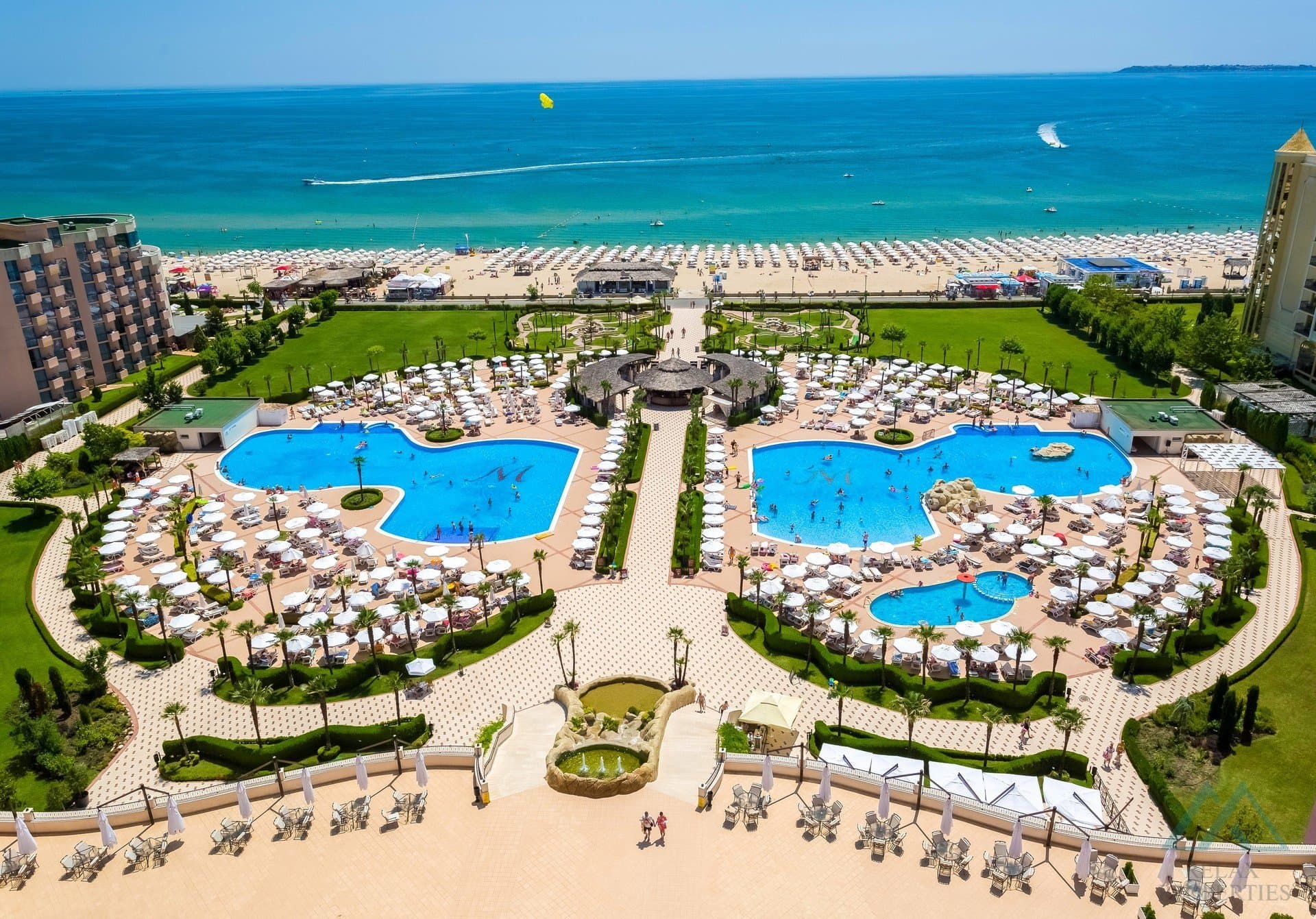 2 izbový apartmán s výhľadom na more, prvá línia, 4* DIT Majestic Beach Resort, Slnečné pobrežie - foto 15
