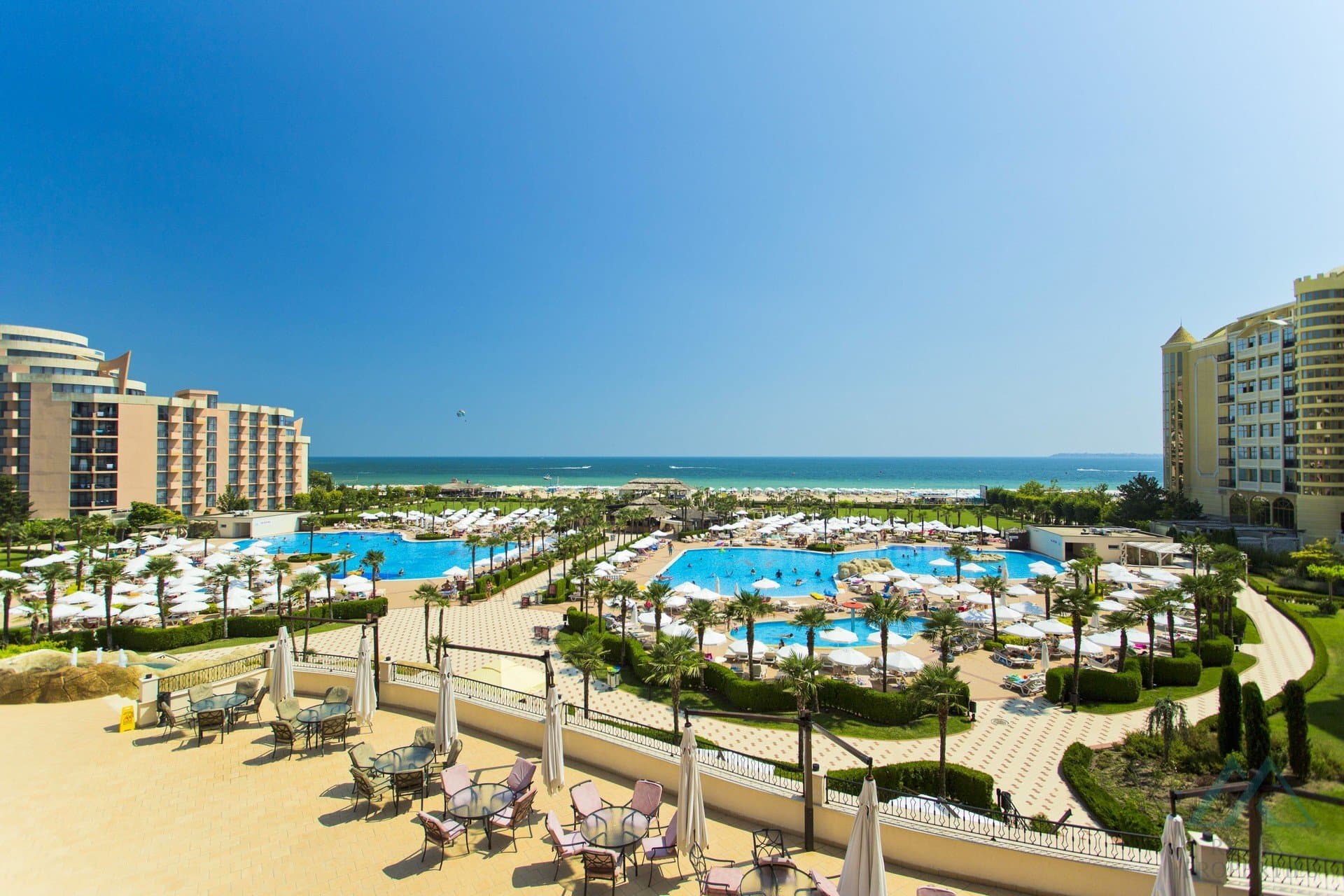 2 izbový apartmán s výhľadom na more, prvá línia, 4* DIT Majestic Beach Resort, Slnečné pobrežie - foto 23