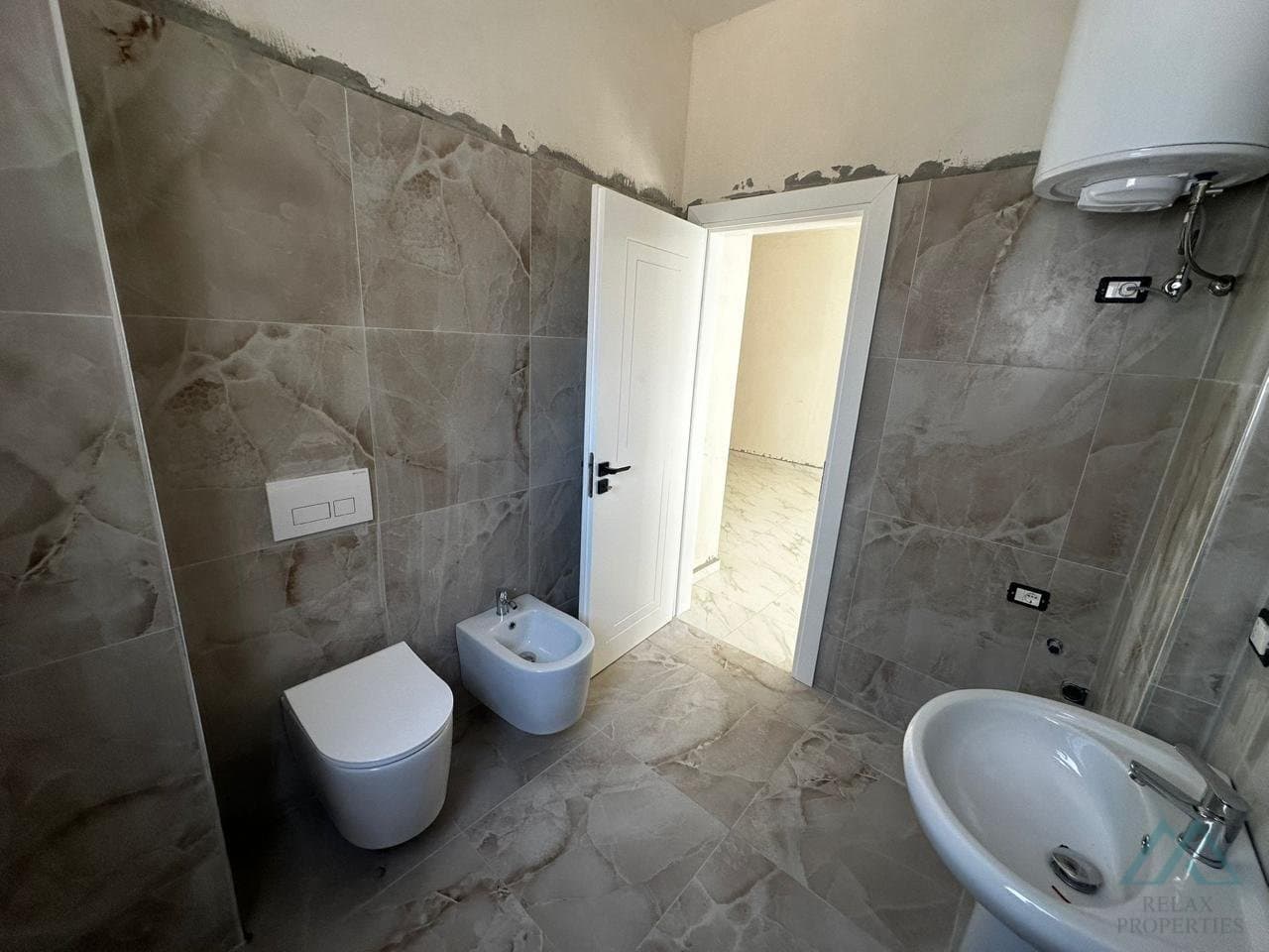 2- izbový apartmán v novostavbe s parkovacím miestom, Golem, Durrës, Albánsko - foto 9
