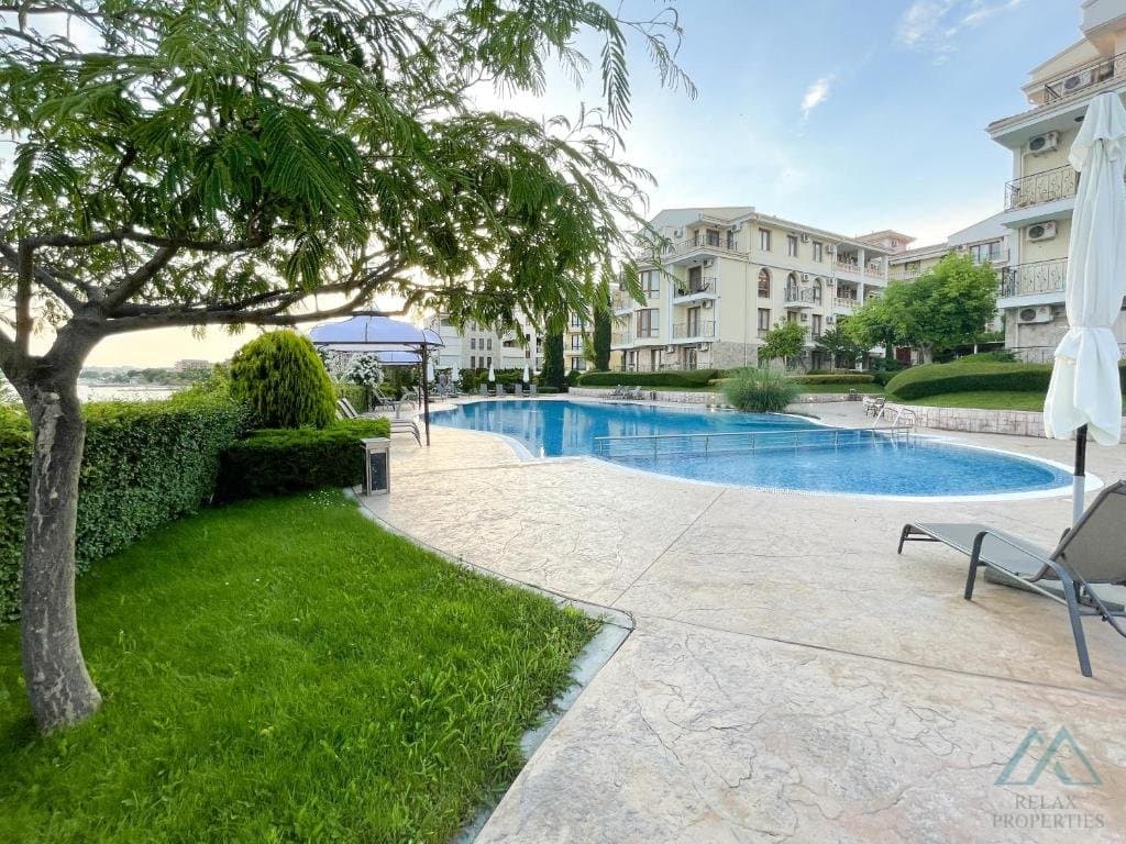 Krásny štúdiový apartmán v prvej línii pri mori, luxusný komplex Royal Bay, Sveti Vlas, Bulharsko - foto 8
