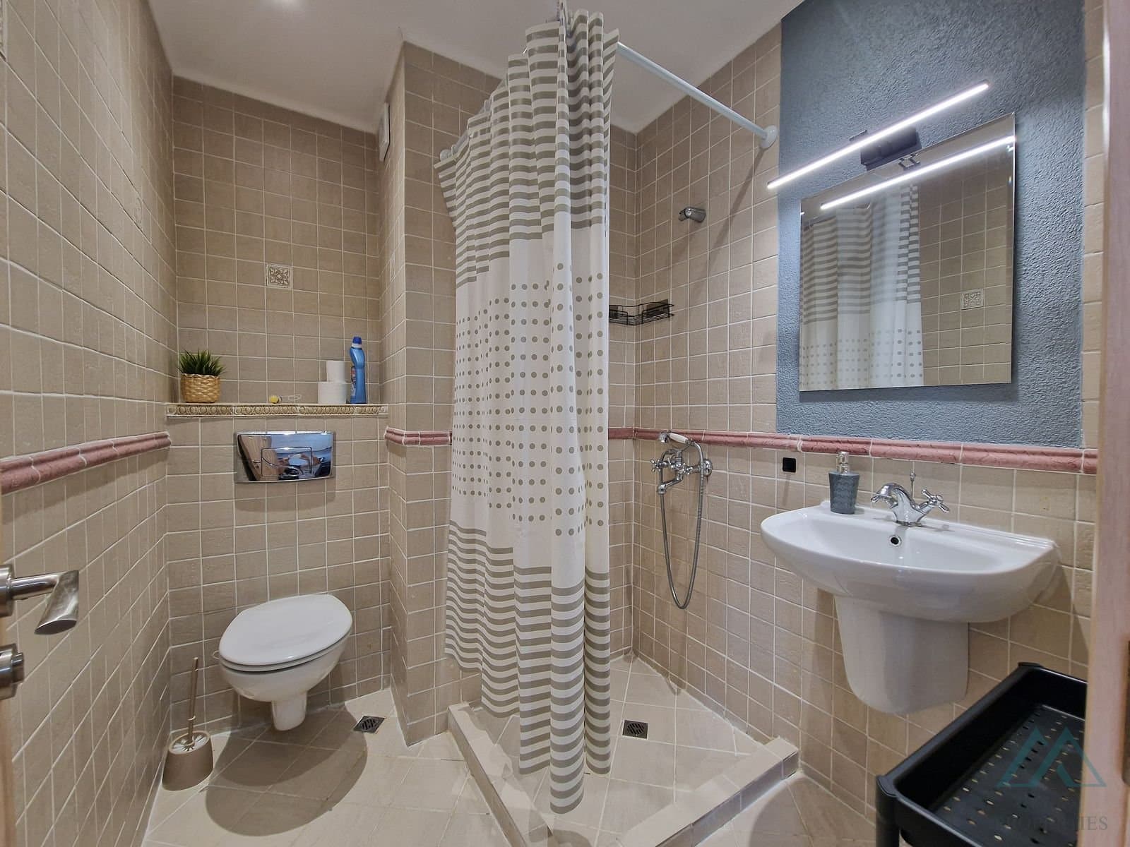 Krásny štúdiový apartmán v prvej línii pri mori, luxusný komplex Royal Bay, Sveti Vlas, Bulharsko - foto 28