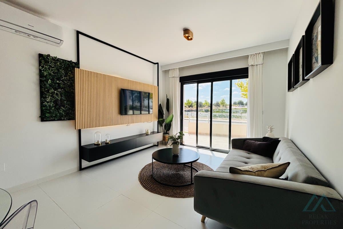 Moderné apartmány San Miguel de Salinas – novostavba pri golfovom rezorte Las Colinas (Costa Blanca, Alicante) - 2