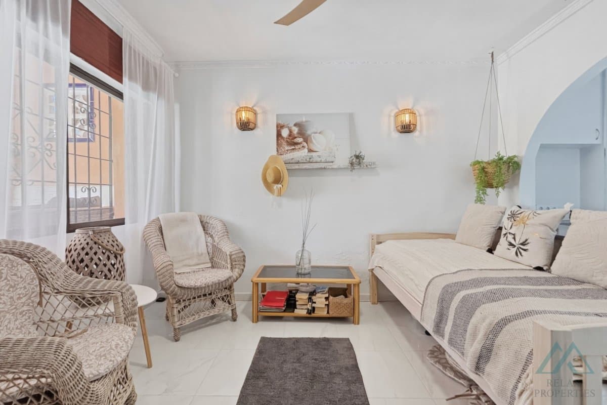 Apartmán s veľkou záhradou – La Rosaleda, Torrevieja - foto 10