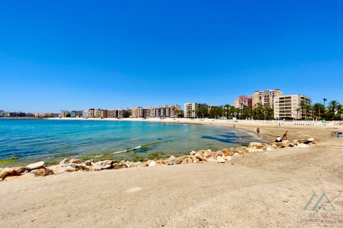 Apartmán s veľkou záhradou – La Rosaleda, Torrevieja - foto 21