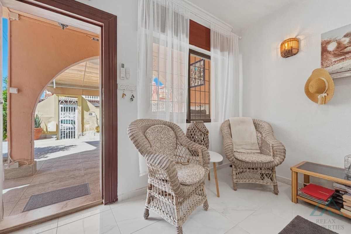 Apartmán s veľkou záhradou – La Rosaleda, Torrevieja - foto 8