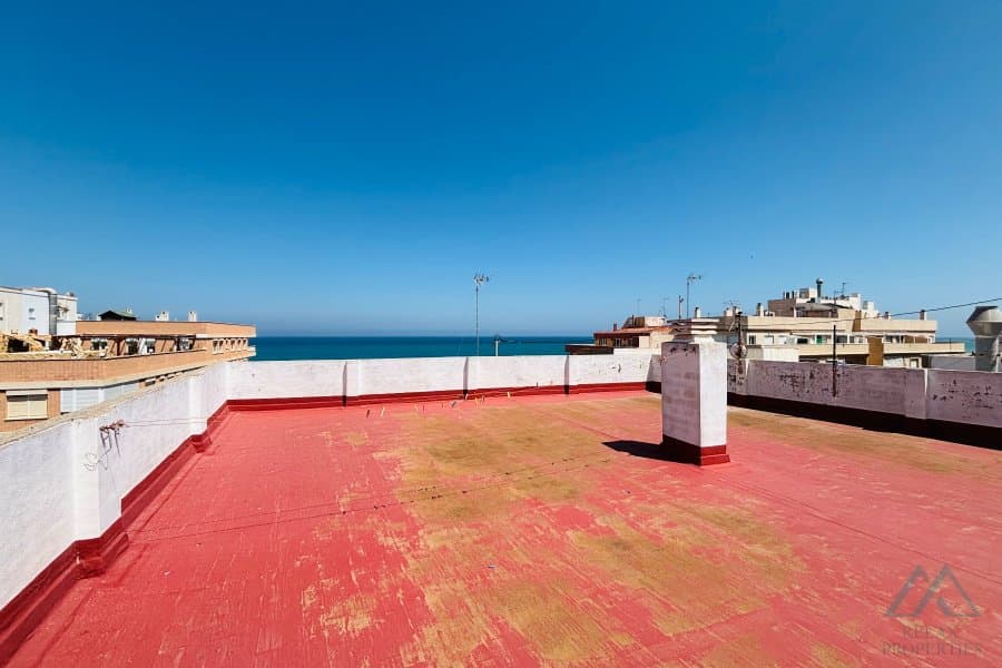 Apartmán v prvej línii top lokalita La Mata s výhľadom na more, len 85 m od pláže - foto 15