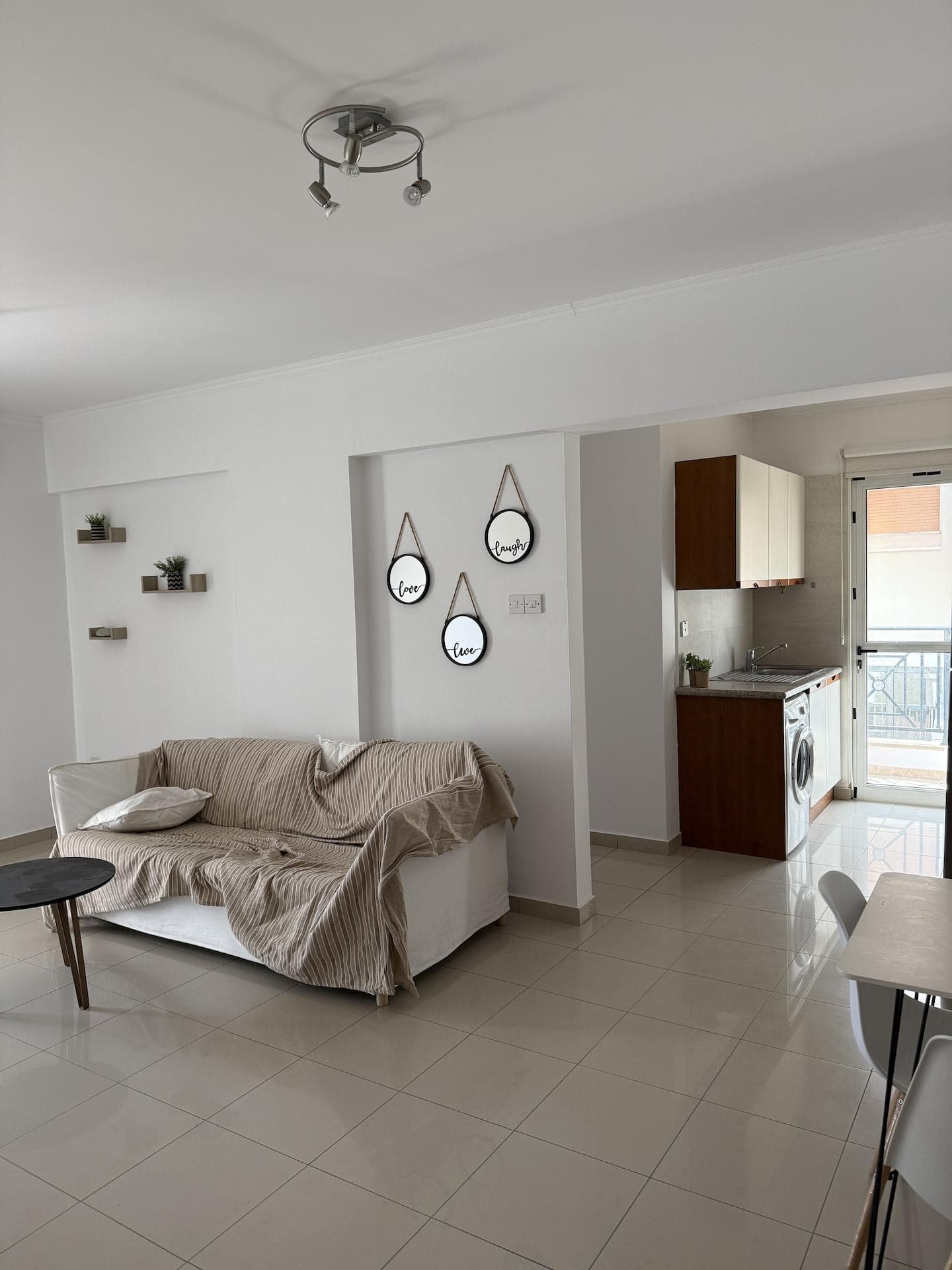 2-izbový apartmán v Pafose – Agios Theodoros - foto 1