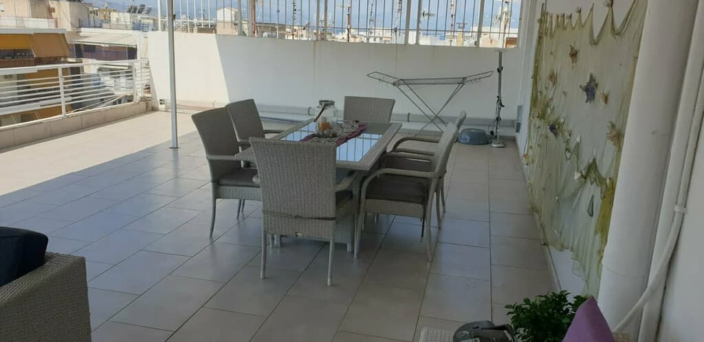 Apartmán s veľkou terasou v známom letovisku Loutraki, Peloponéz - foto 15