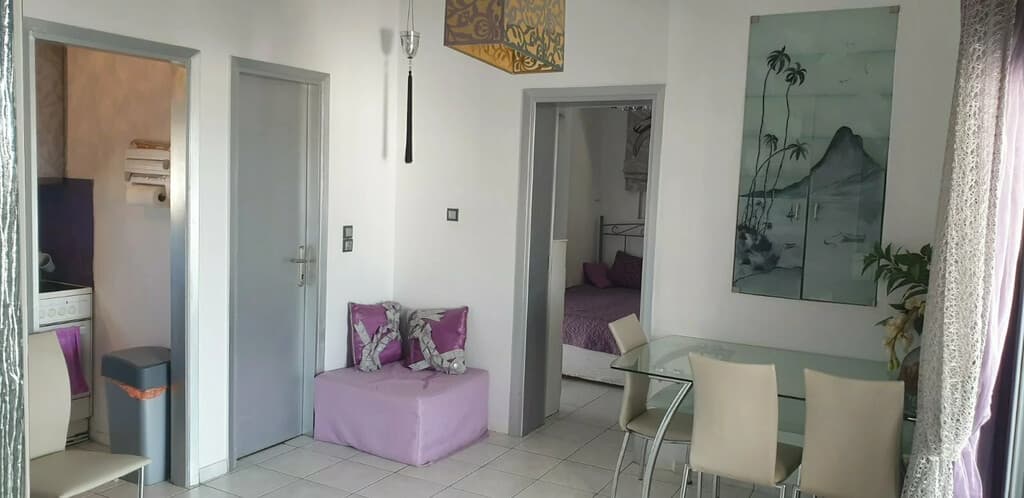 Apartmán s veľkou terasou v známom letovisku Loutraki, Peloponéz - foto 6