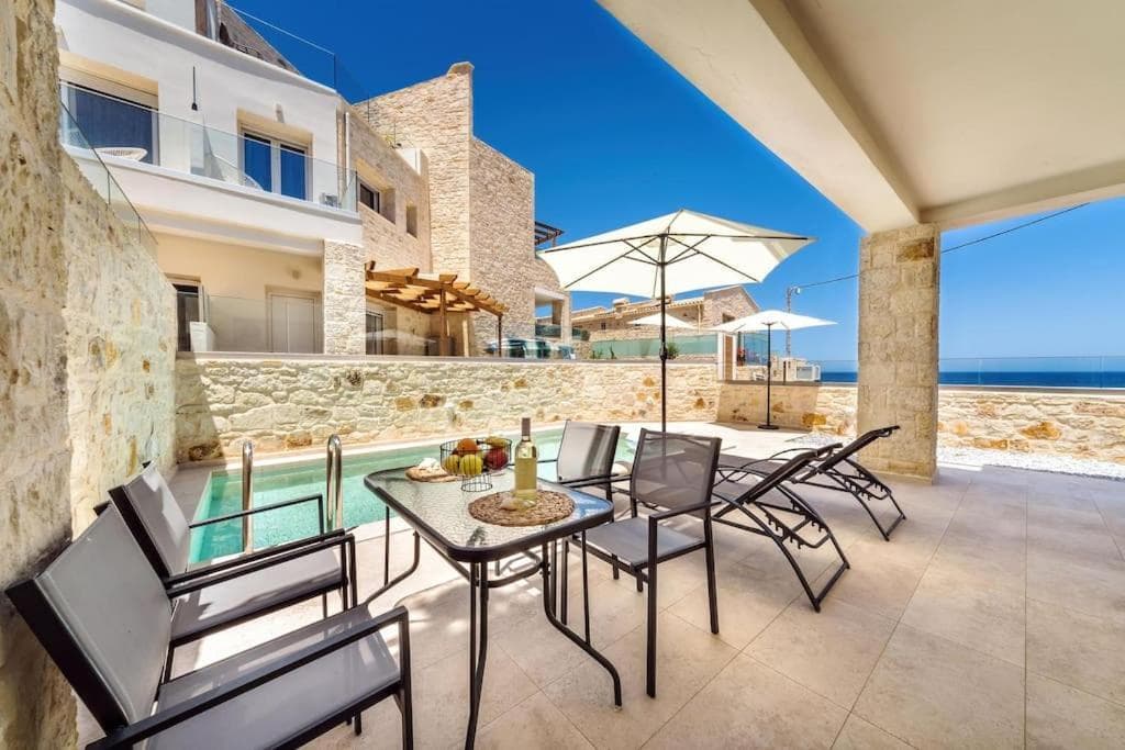 Luxusná vila s vlastným bazénom len 120 m od mora, Panormos – Kréta, Grécko - 1