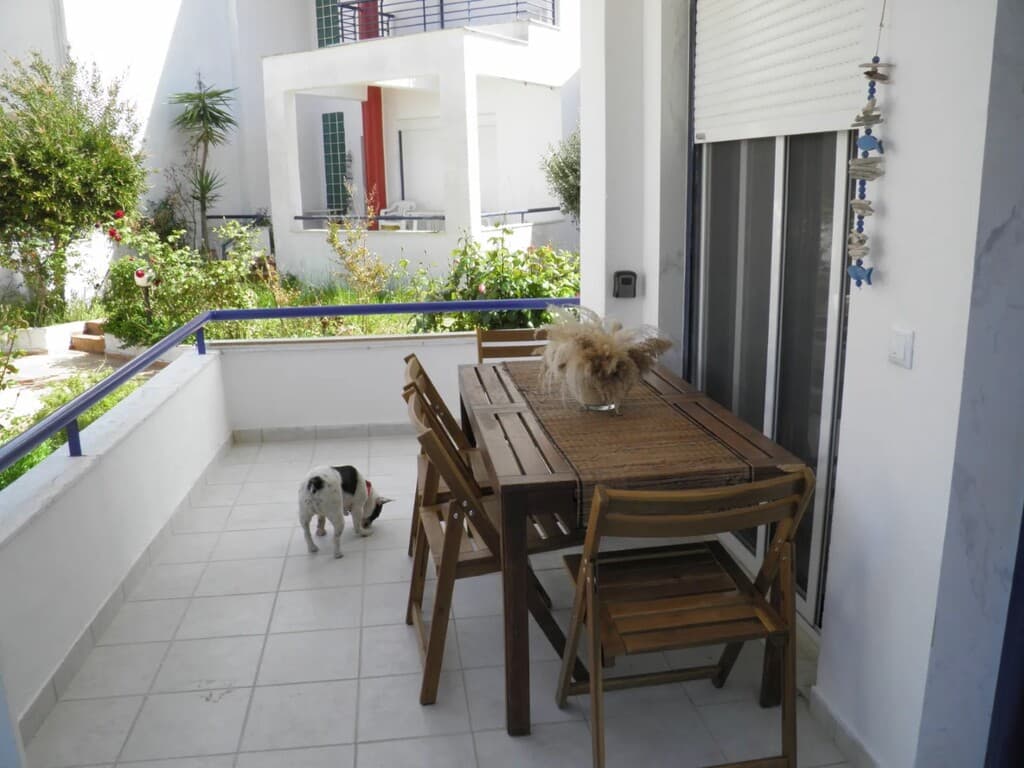 Útulný apartmán po rekonštrukcii v obľúbenom letovisku Poseidi, Chalkidiki - 2