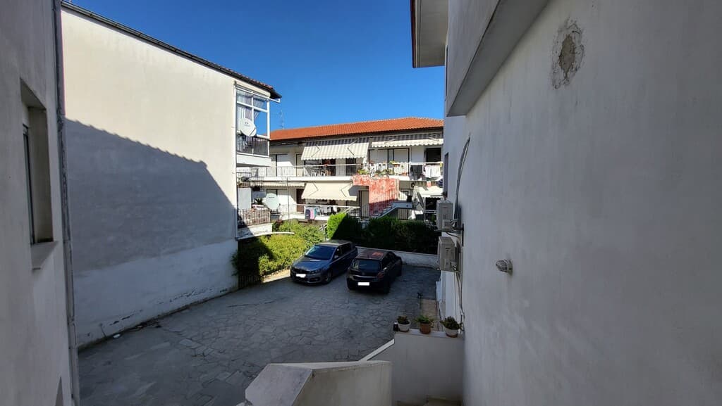 Praktický 3-izbový apartmán v obľúbenom Pefkochori, Chalkidiki - foto 13