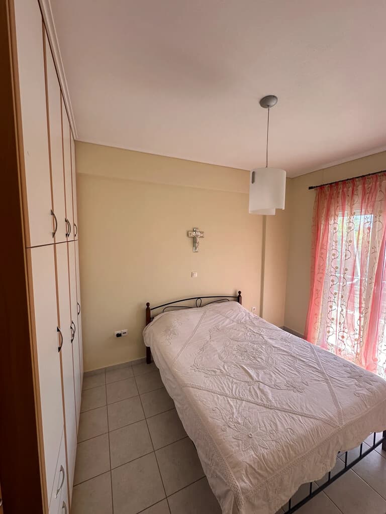 Apartmán s výhľadom na more v obľúbenom letovisku Vrachati, Peloponéz - foto 10